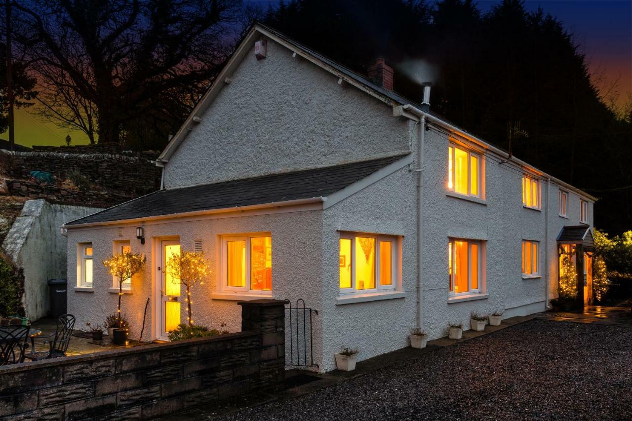 1 Tan Yr Eglwys Barn Cottage Pontardawe Exterior foto